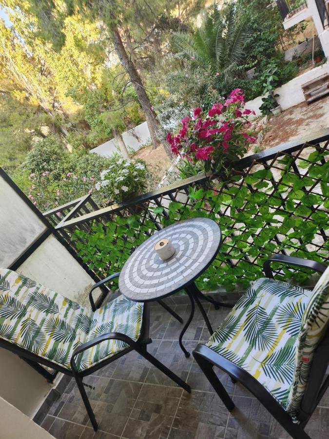 Small Luxury Apartment Anavyssos Buitenkant foto