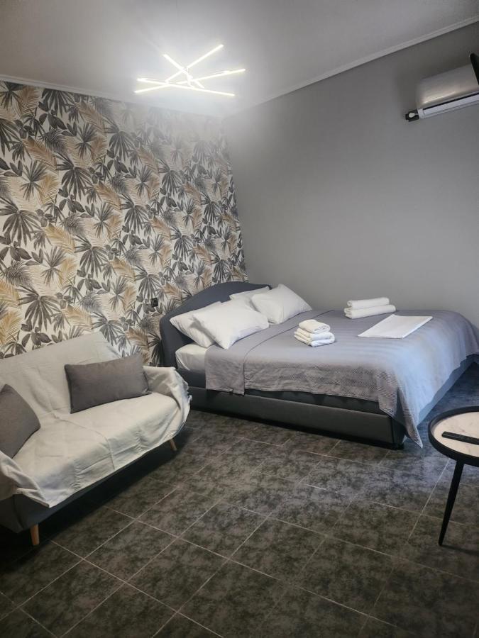 Small Luxury Apartment Anavyssos Buitenkant foto