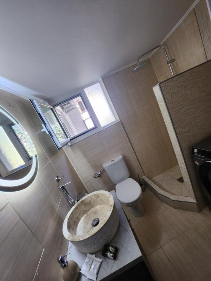 Small Luxury Apartment Anavyssos Buitenkant foto