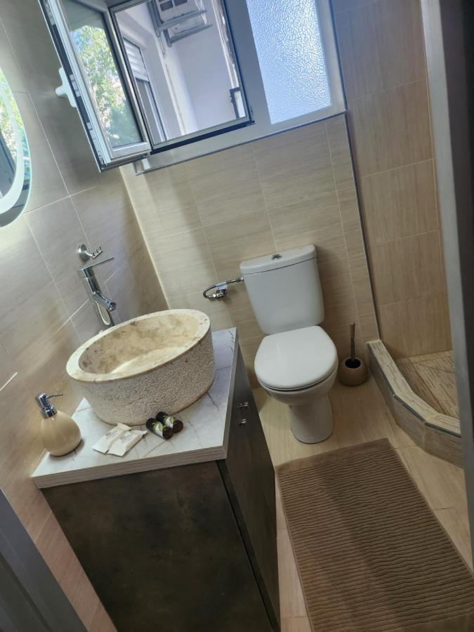 Small Luxury Apartment Anavyssos Buitenkant foto